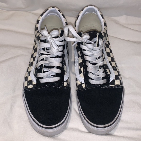 New old skool mens white and black checkered vans - Picture 2 of 6
